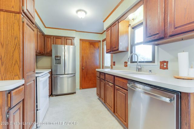 15417 Boichot Road, Lansing, MI 48906