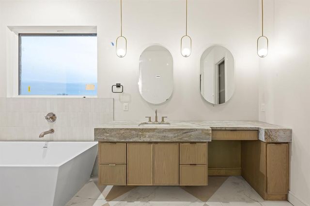 9408 Millstone Court, Edmond, OK 73034