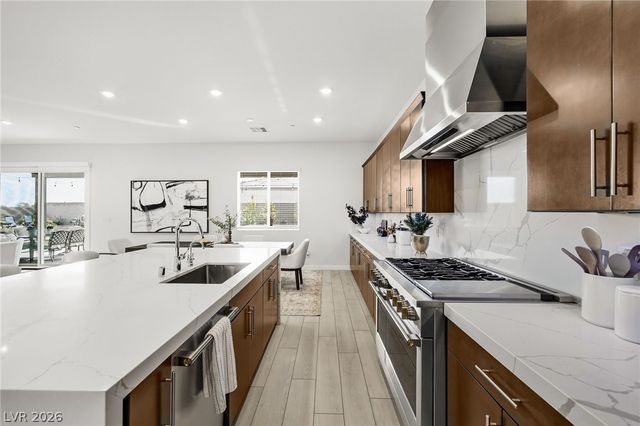 9525 West Fisher Avenue, Las Vegas, NV 89149