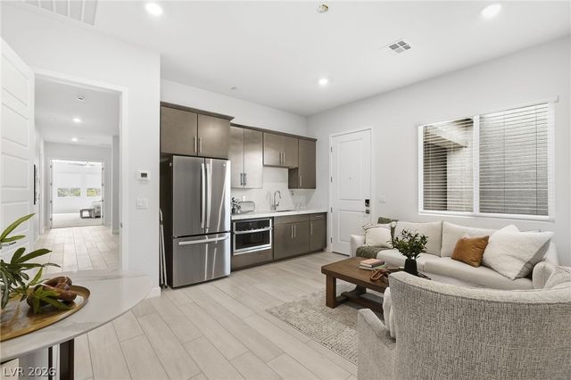 9525 West Fisher Avenue, Las Vegas, NV 89149