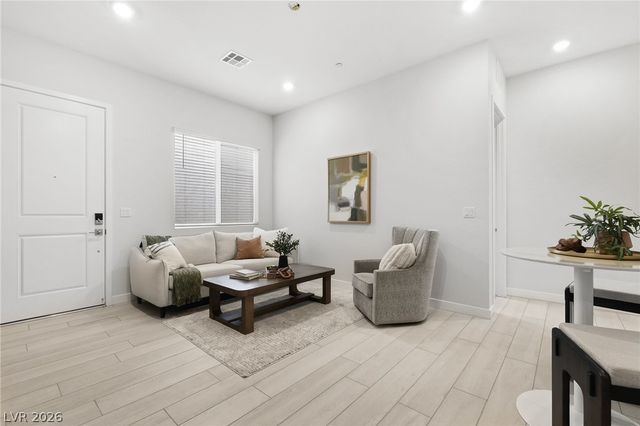 9525 West Fisher Avenue, Las Vegas, NV 89149