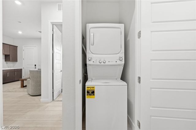 9525 West Fisher Avenue, Las Vegas, NV 89149