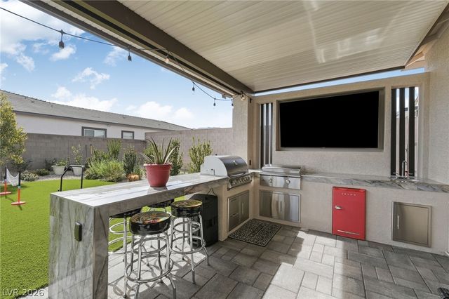 9525 West Fisher Avenue, Las Vegas, NV 89149