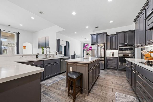 504 Montalcino LN, Georgetown, TX 78628