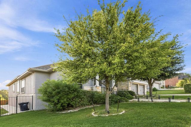 504 Montalcino LN, Georgetown, TX 78628