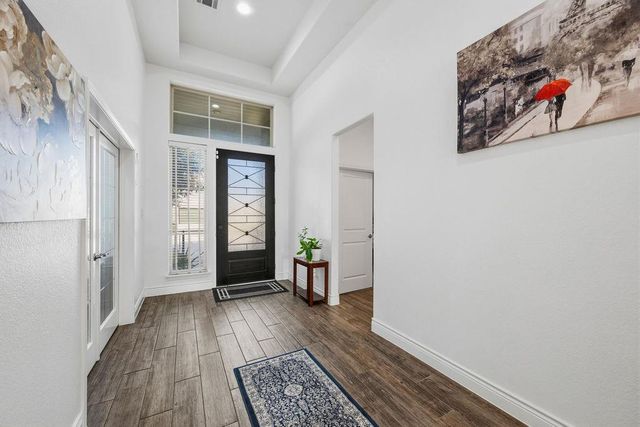 504 Montalcino LN, Georgetown, TX 78628