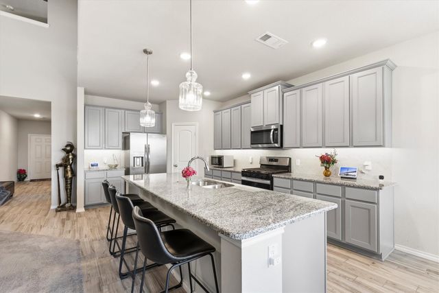 702 Matador Lane, Arlington, TX 76002