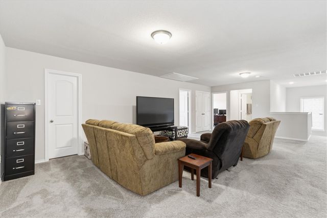 702 Matador Lane, Arlington, TX 76002