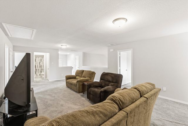 702 Matador Lane, Arlington, TX 76002