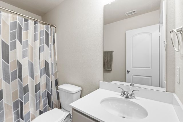 702 Matador Lane, Arlington, TX 76002