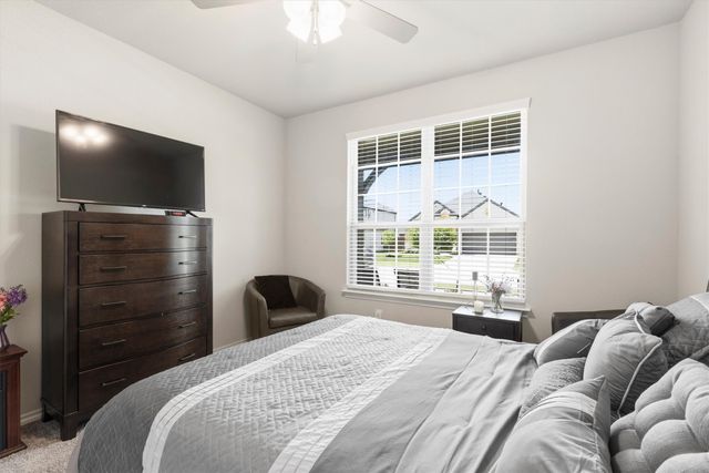 702 Matador Lane, Arlington, TX 76002