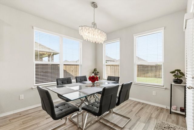 702 Matador Lane, Arlington, TX 76002