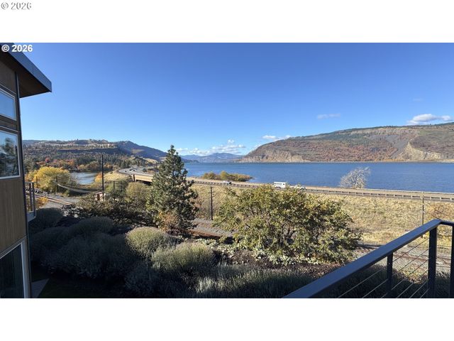 14 MOSIER CREEK Pl, Mosier, OR 97040