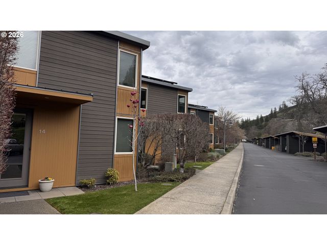 14 MOSIER CREEK Pl, Mosier, OR 97040