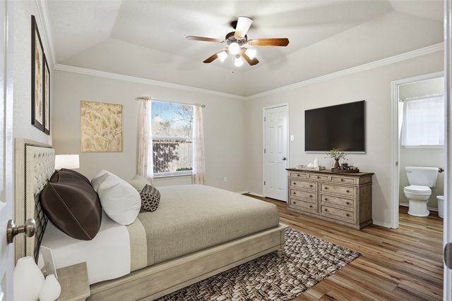 212 Preston Drive, Cleburne, TX 76033