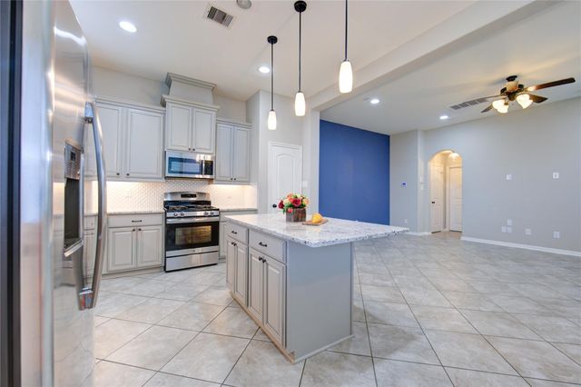 12130 La Strada Street, Richmond, TX 77406