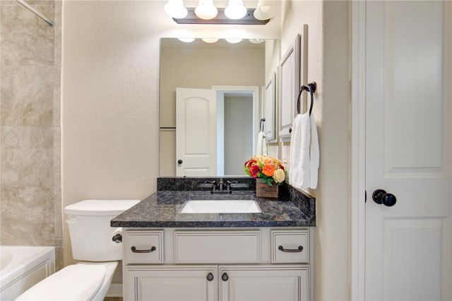 12130 La Strada Street, Richmond, TX 77406