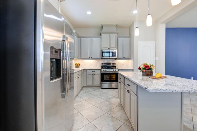 12130 La Strada Street, Richmond, TX 77406