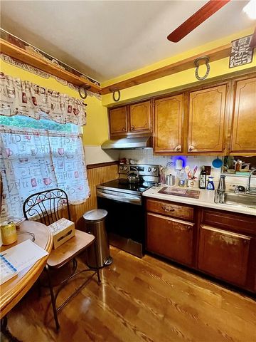 919 Millerdale St, Stanton Heights, PA 15201