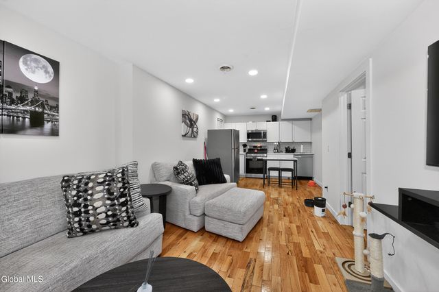 479 2nd Street, Troy, NY 12180