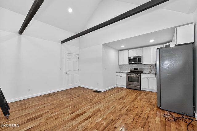 479 2nd Street, Troy, NY 12180