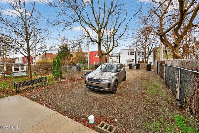 479 2nd Street, Troy, NY 12180