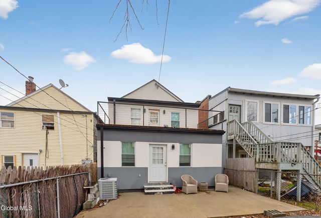 479 2nd Street, Troy, NY 12180