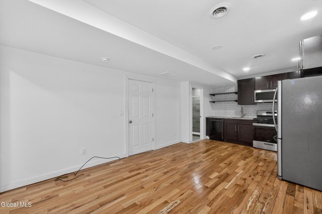 479 2nd Street, Troy, NY 12180