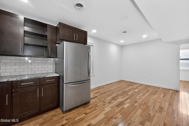 479 2nd Street, Troy, NY 12180