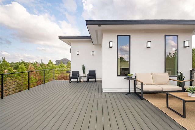 182 Lakeside DR, Bastrop, TX 78602