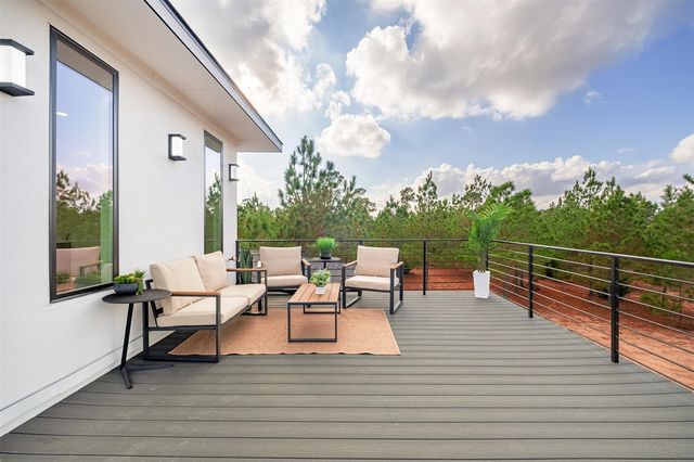 182 Lakeside DR, Bastrop, TX 78602