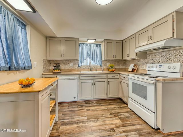 2828 128th Street, Toledo, OH 43611