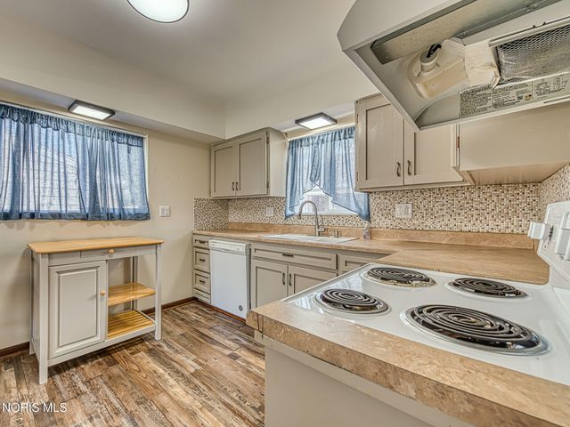 2828 128th Street, Toledo, OH 43611