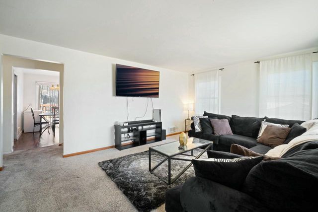 7514 32nd AVENUE, Kenosha, WI 53142