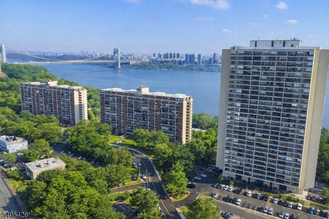 6 Horizon Road 2809, Fort Lee Boro, NJ 07024