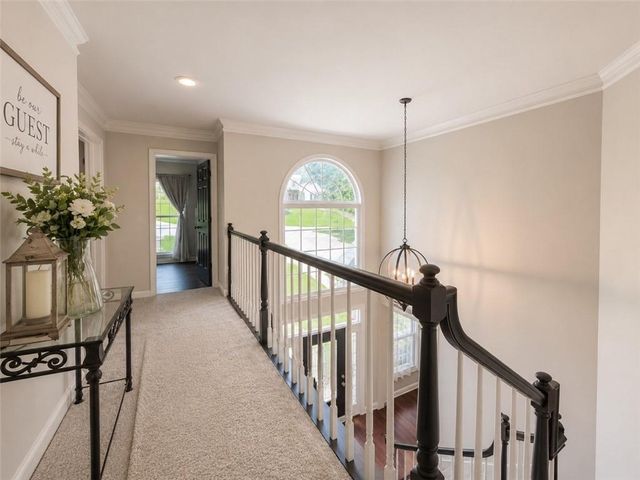 3905 N Seminole Way, Woodstock, GA 30189