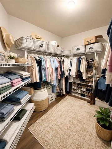 3905 N Seminole Way, Woodstock, GA 30189