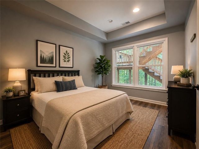 3905 N Seminole Way, Woodstock, GA 30189