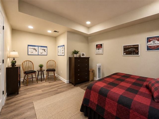 3905 N Seminole Way, Woodstock, GA 30189