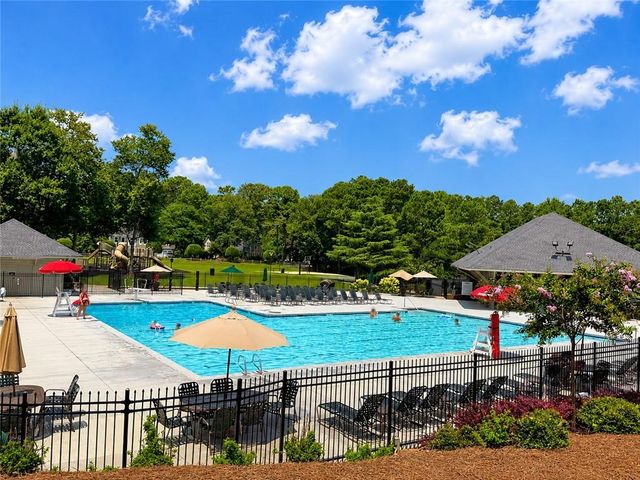 3905 N Seminole Way, Woodstock, GA 30189