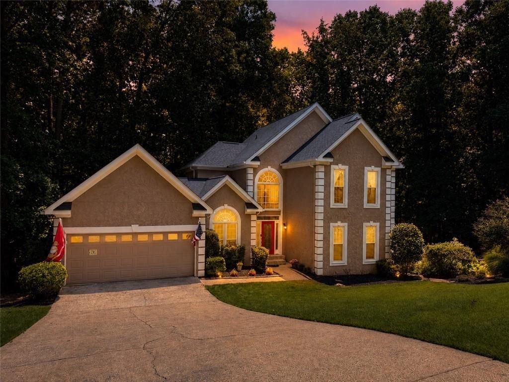 3905 N Seminole Way, Woodstock, GA 30189