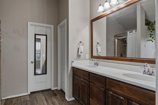 2420 SW 139th Street, Oklahoma City, OK 73170