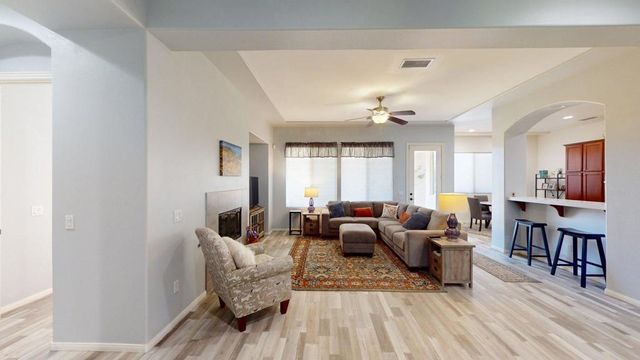 117 Francesca Court, Palm Desert, CA 92211