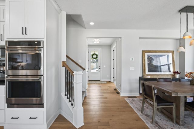 16512 63rd Place N, Maple Grove, MN 55311