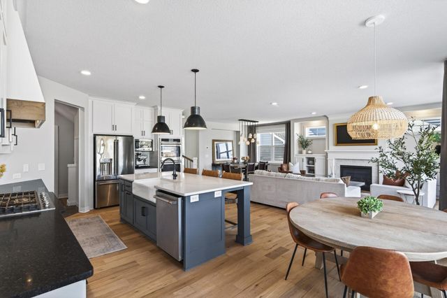 16512 63rd Place N, Maple Grove, MN 55311