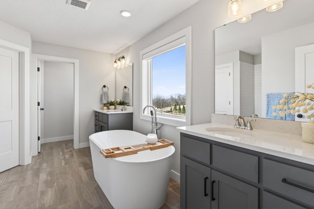 16512 63rd Place N, Maple Grove, MN 55311