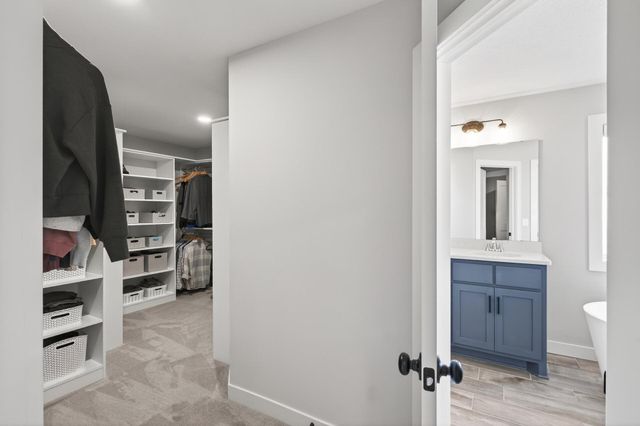 16512 63rd Place N, Maple Grove, MN 55311