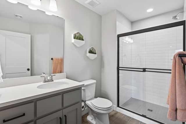 16512 63rd Place N, Maple Grove, MN 55311