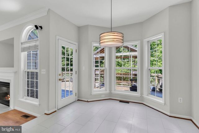39 RIVER RIDGE LN, Fredericksburg, VA 22406