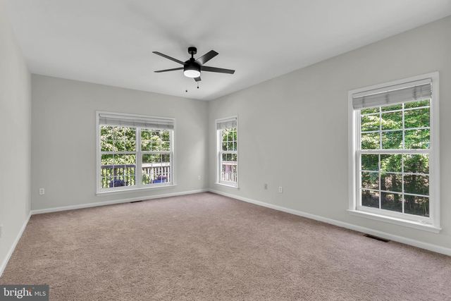 39 RIVER RIDGE LN, Fredericksburg, VA 22406